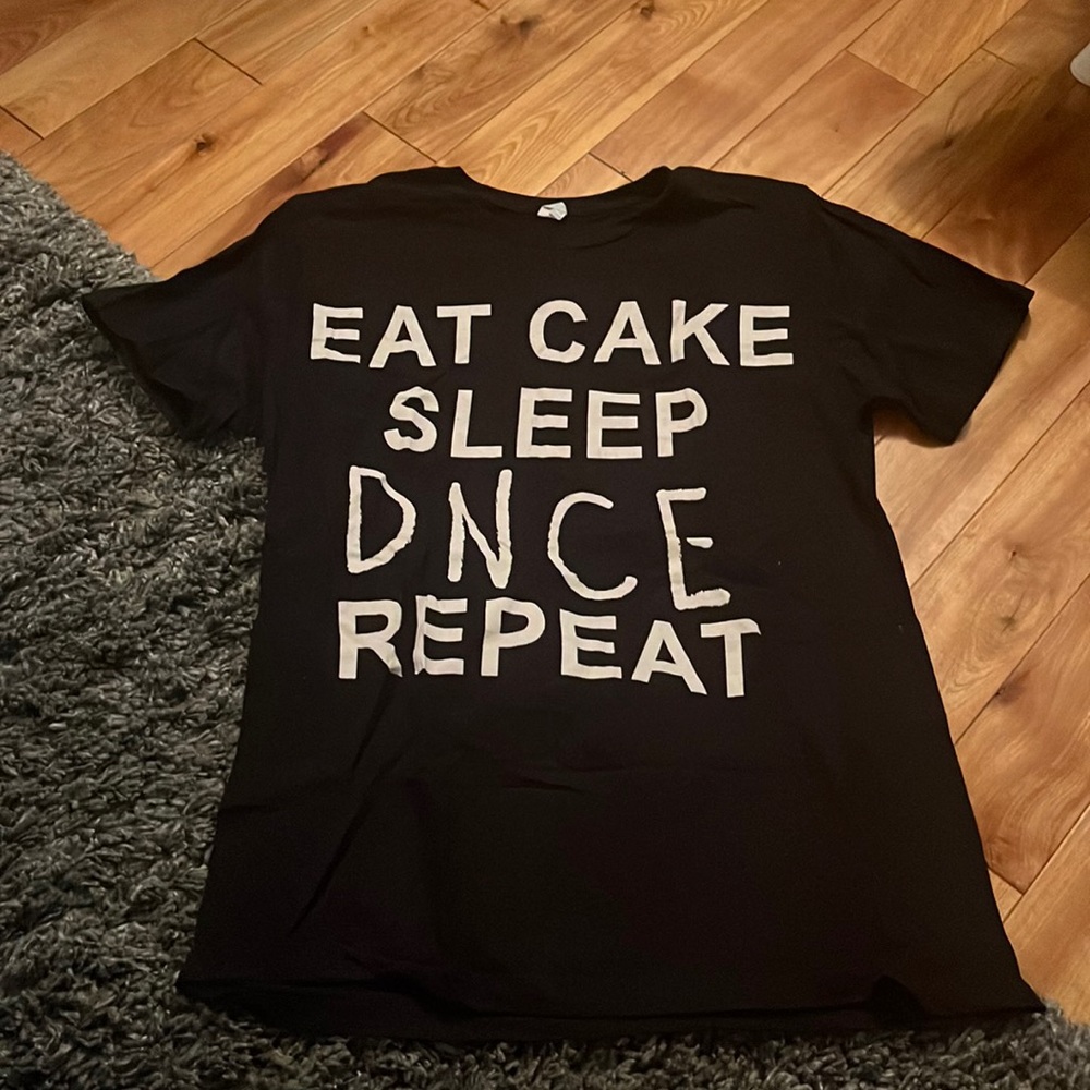 DNCE top